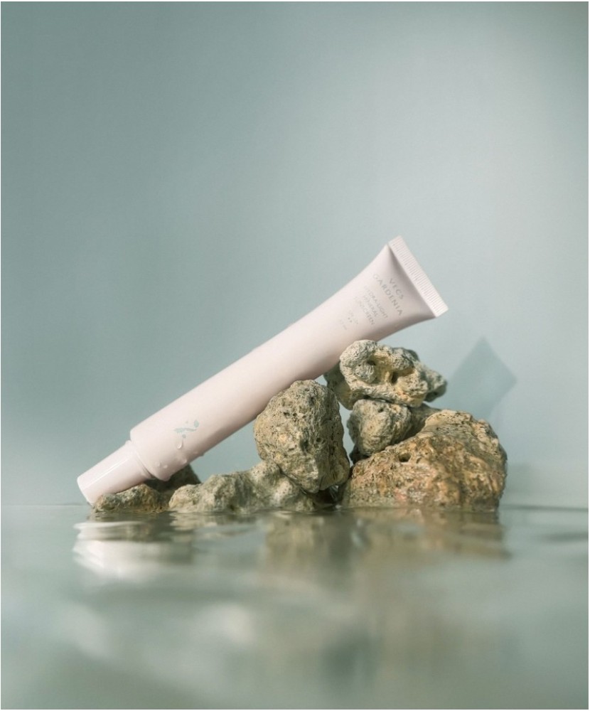 輕潤物理防曬乳SPF50+ ✭✭ 50ml